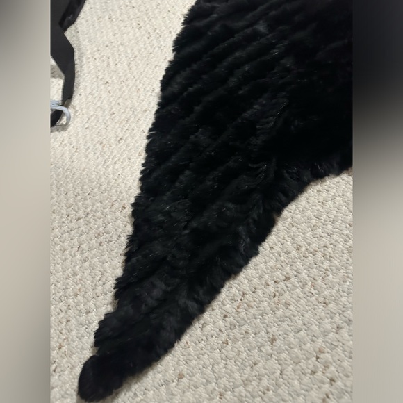 Revue real rabbit shawl pullover head accessory scarf - Picture 2 of 6